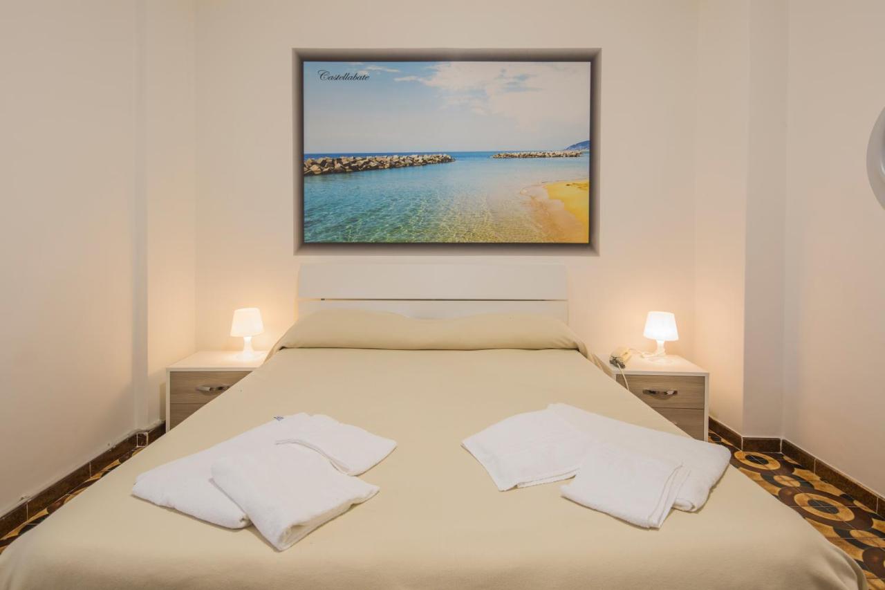 Hotel Rosy 바티파리아 외부 사진