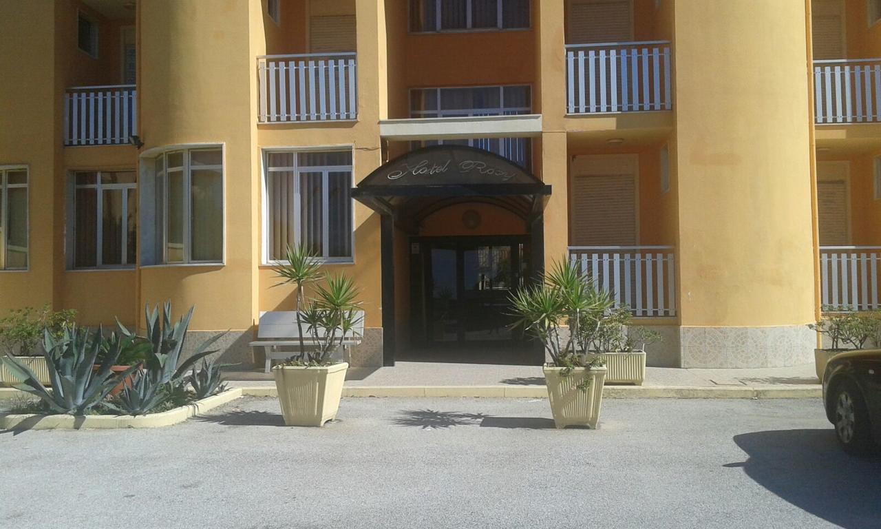 Hotel Rosy 바티파리아 외부 사진