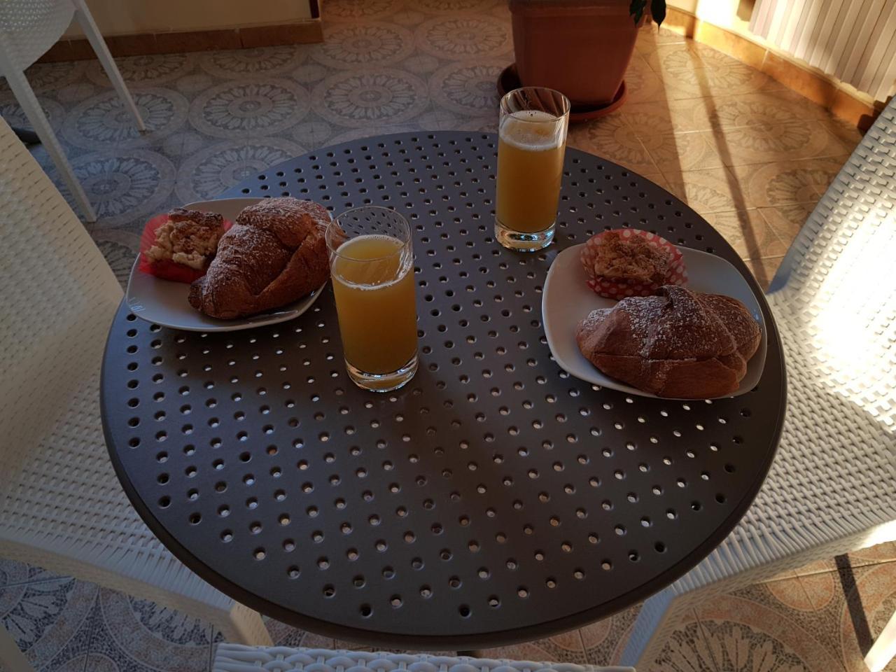Hotel Rosy 바티파리아 외부 사진