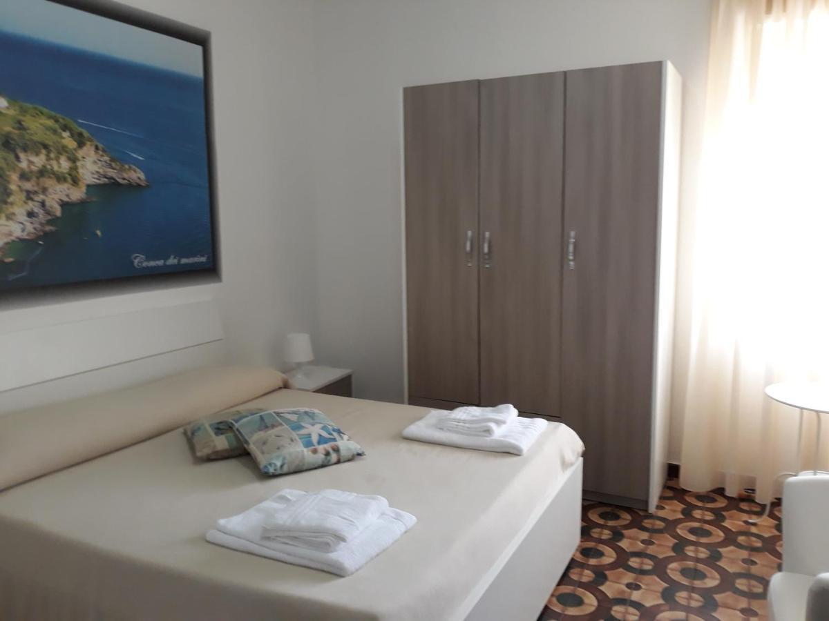 Hotel Rosy 바티파리아 외부 사진